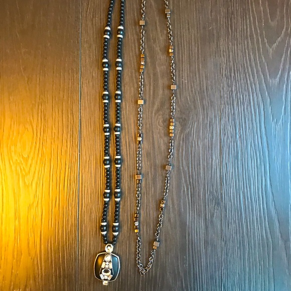 2 Lia Sophia long necklaces - Picture 1 of 5